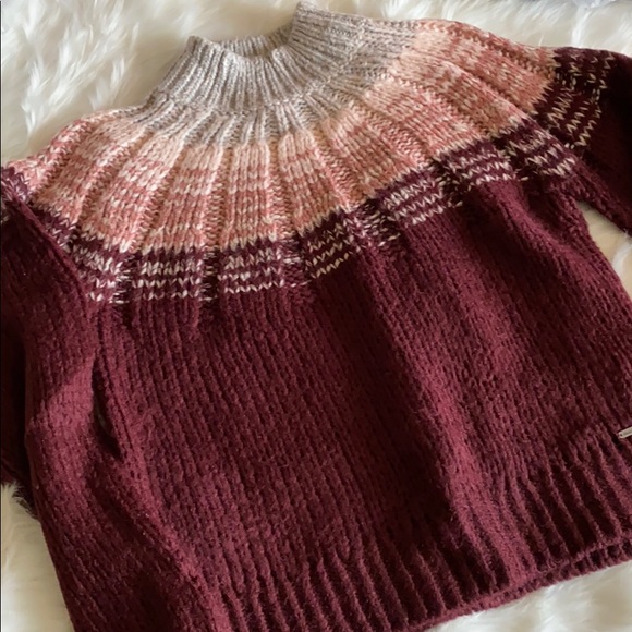 Mock neck - Picture 3 of 8